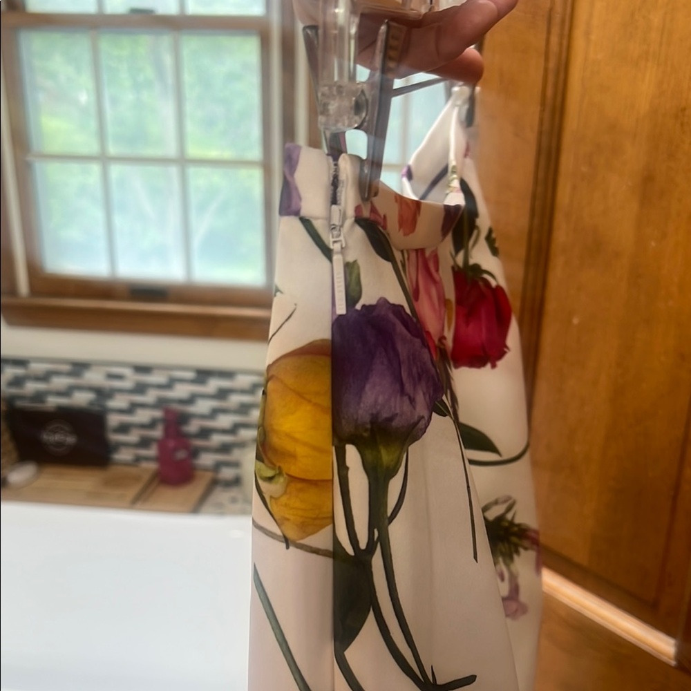 Ted Baker White Floral Straight-Leg Pants - Picture 10 of 11